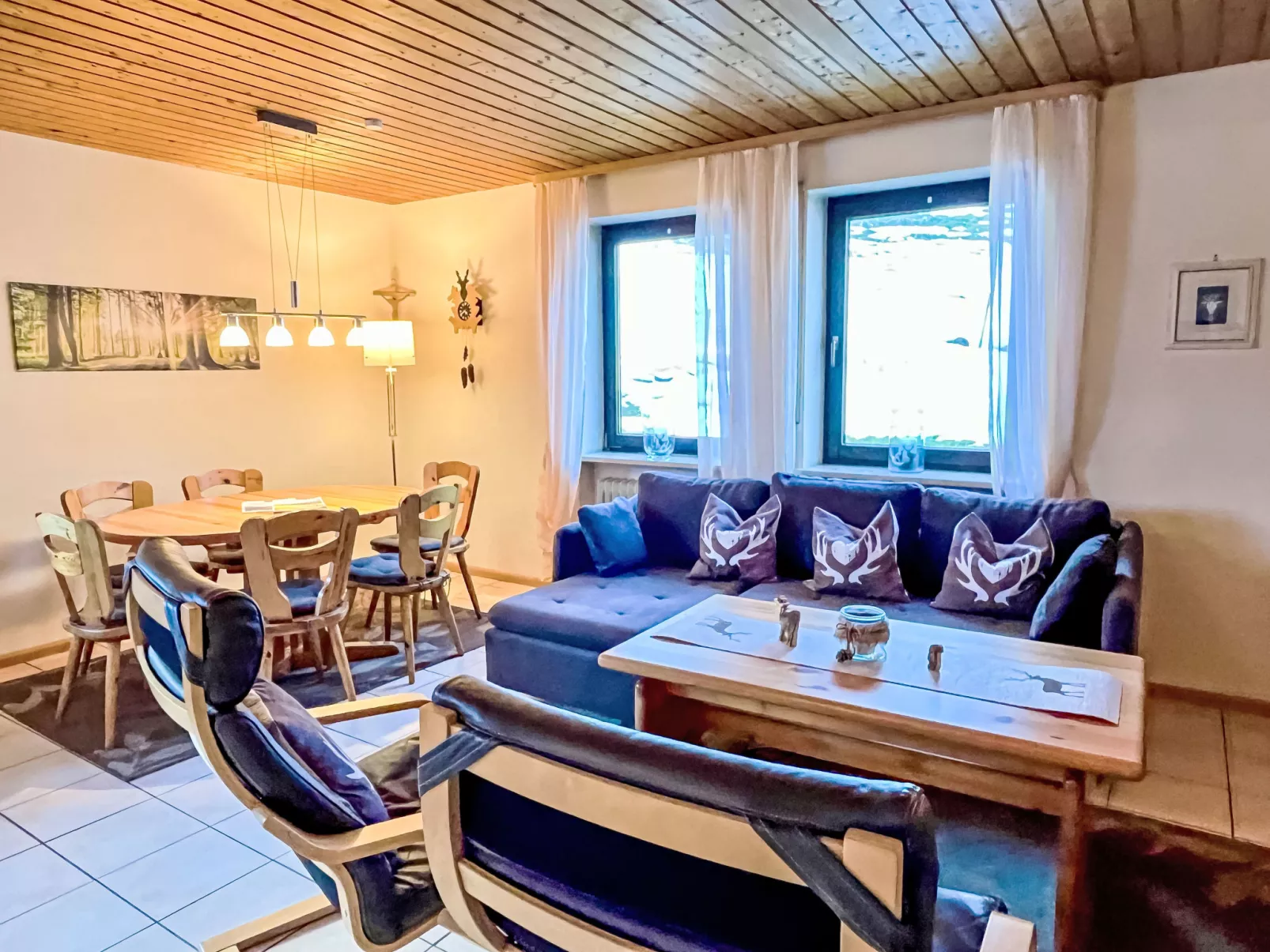 Sonnenblick II - Binnen