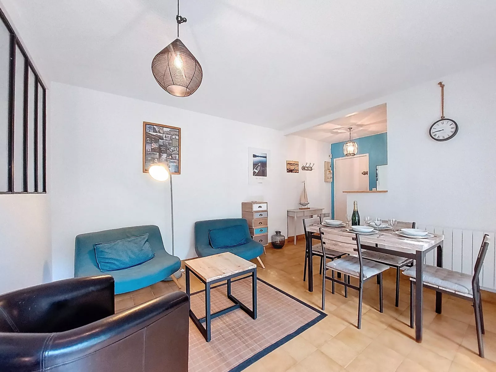 Les Ecureuils - Binnen