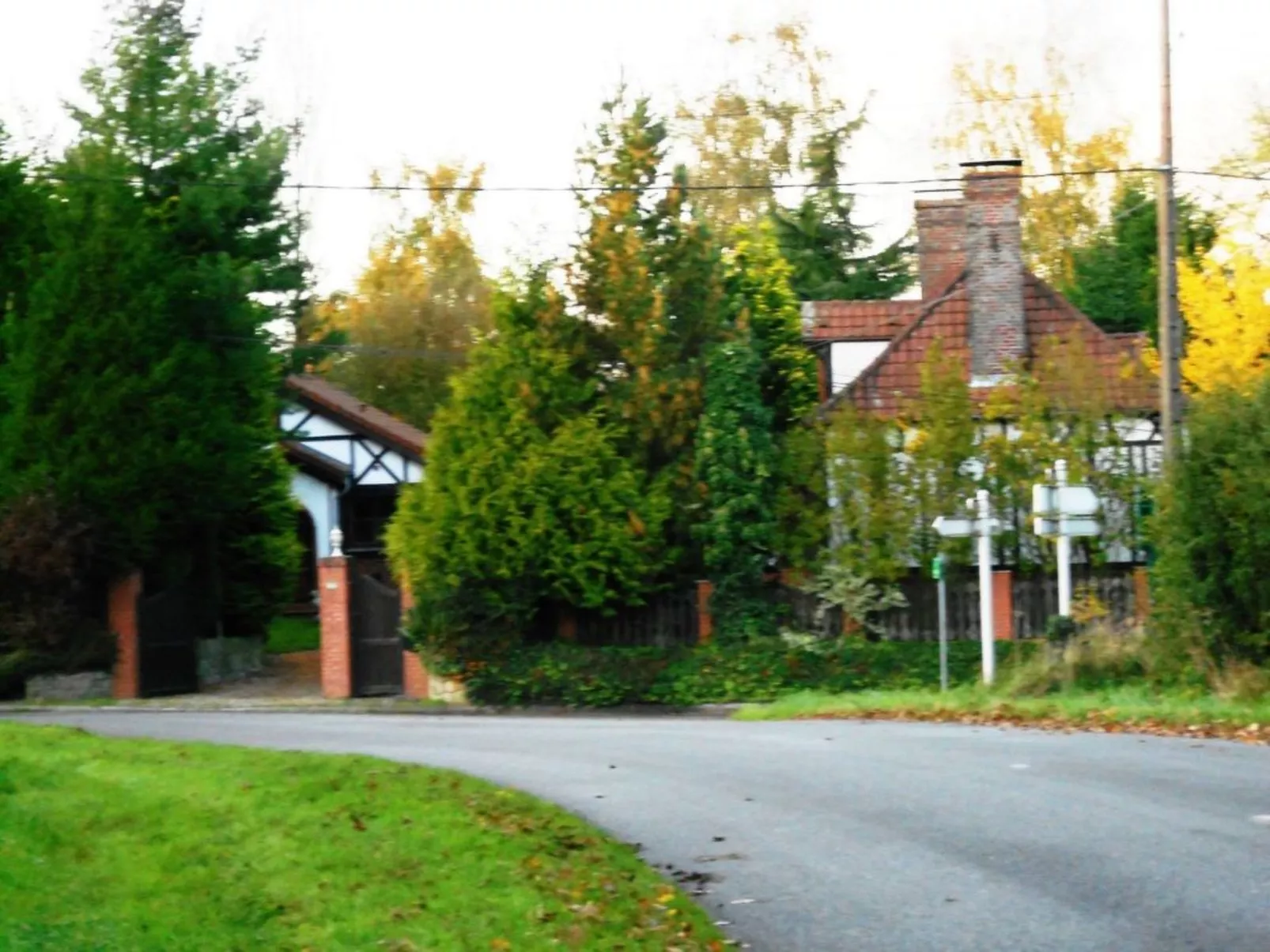 Mit großem Garten in La Prée