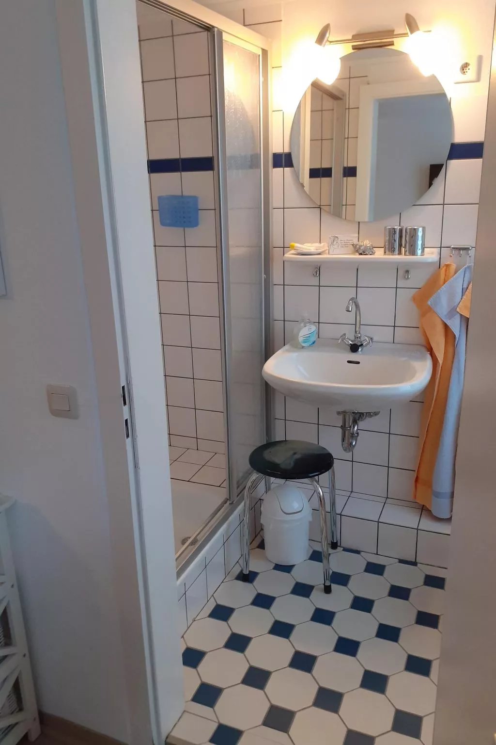 Gästezimmer mit Frühstück im Obergeschoss