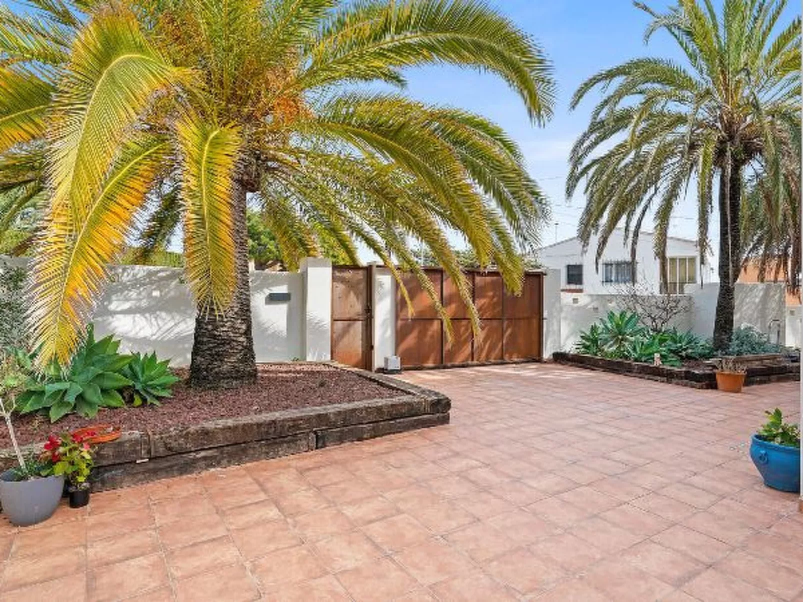 Villa Moai - PlusHolidays