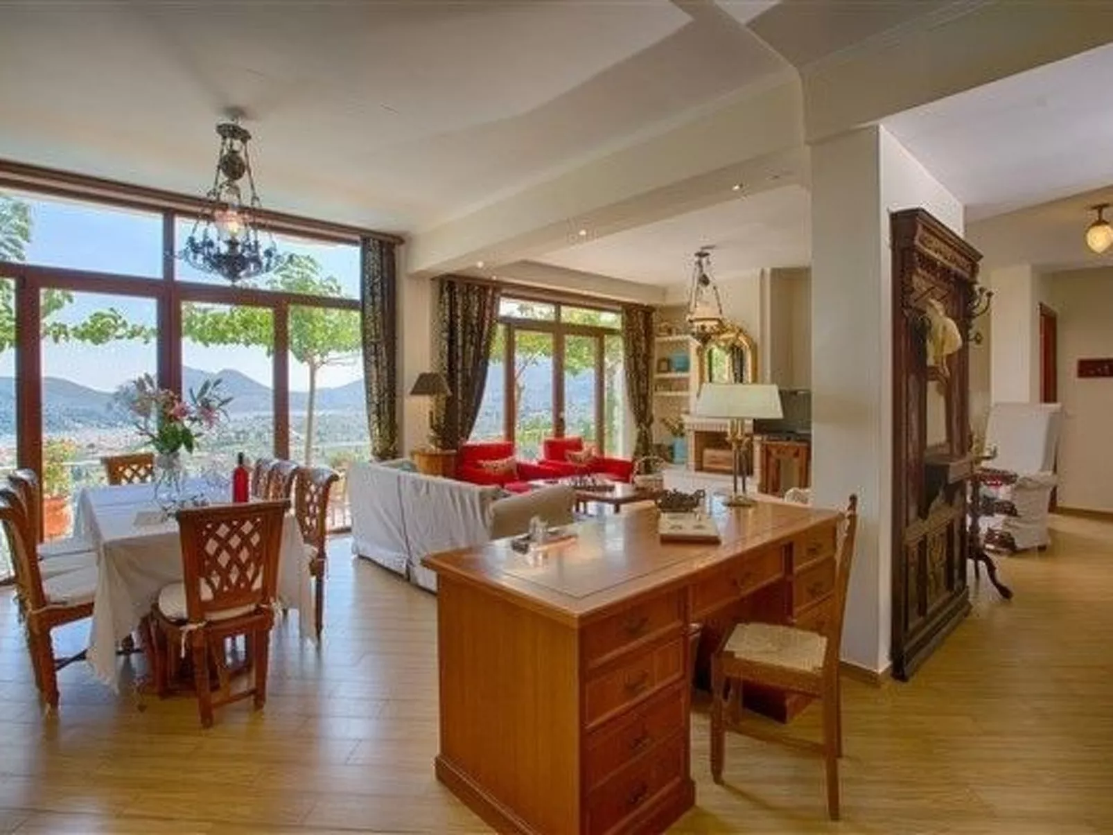 Finca "Iris" mit Infinity-Pool