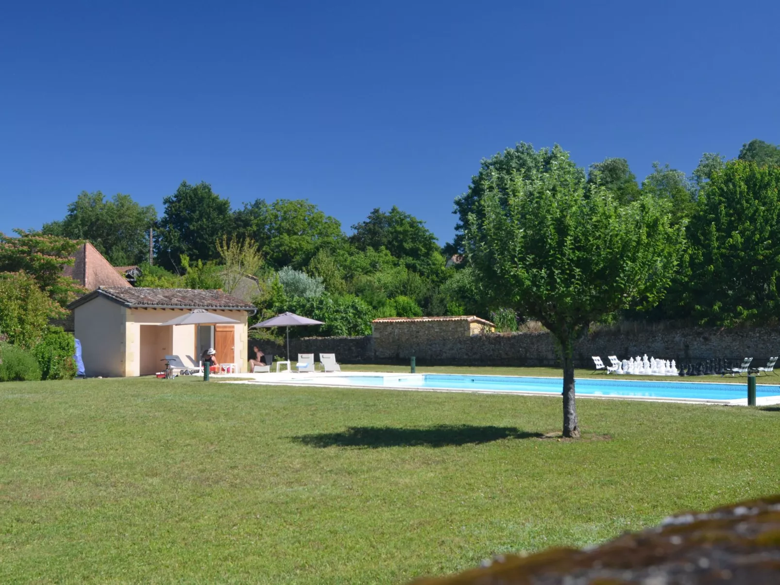 Altehrwürdiges Landhaus mit Pool in Aquitanien für 12 Personen