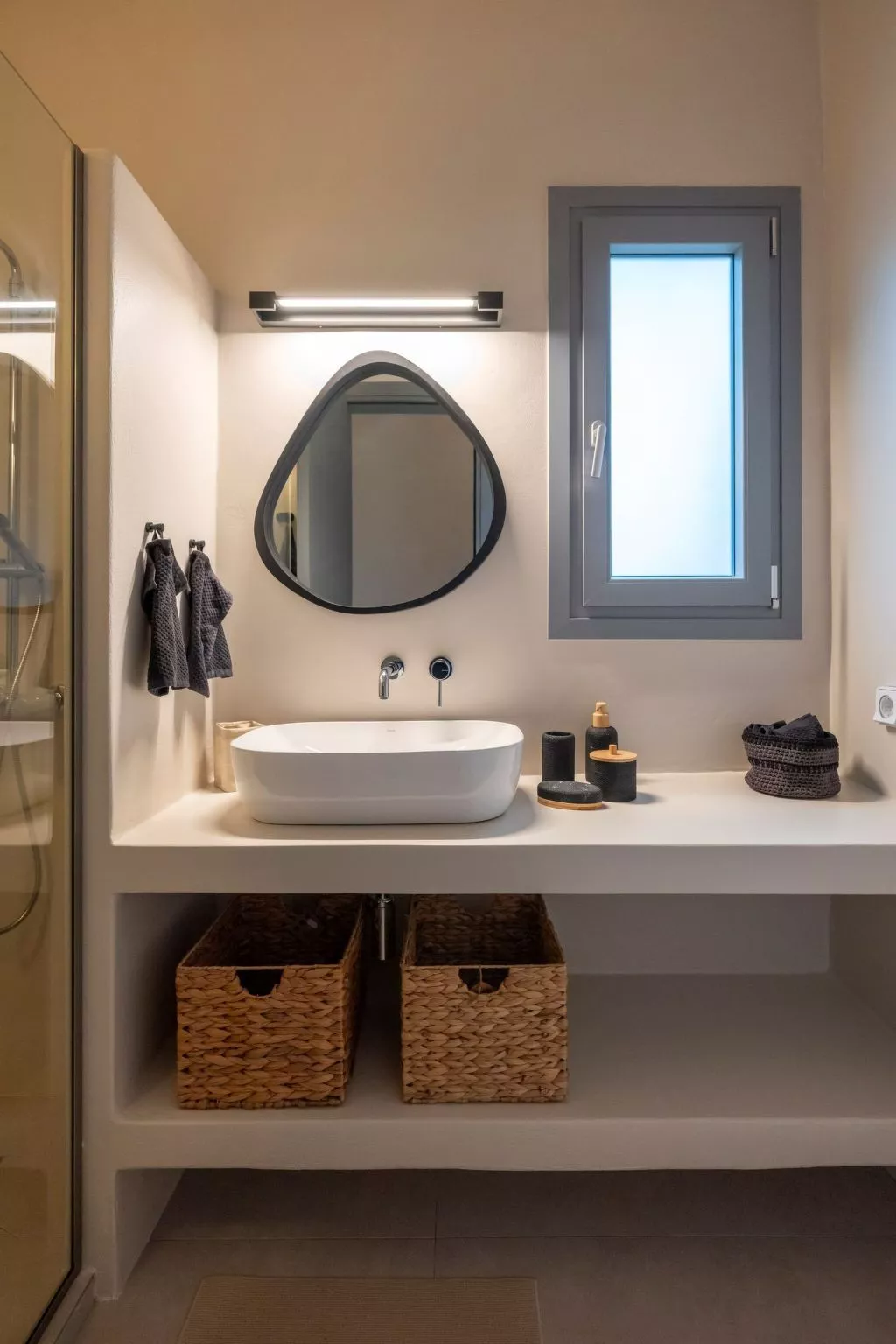 Sunset Gypsy stilvolles modernes Dorfhaus mit Whirlpool