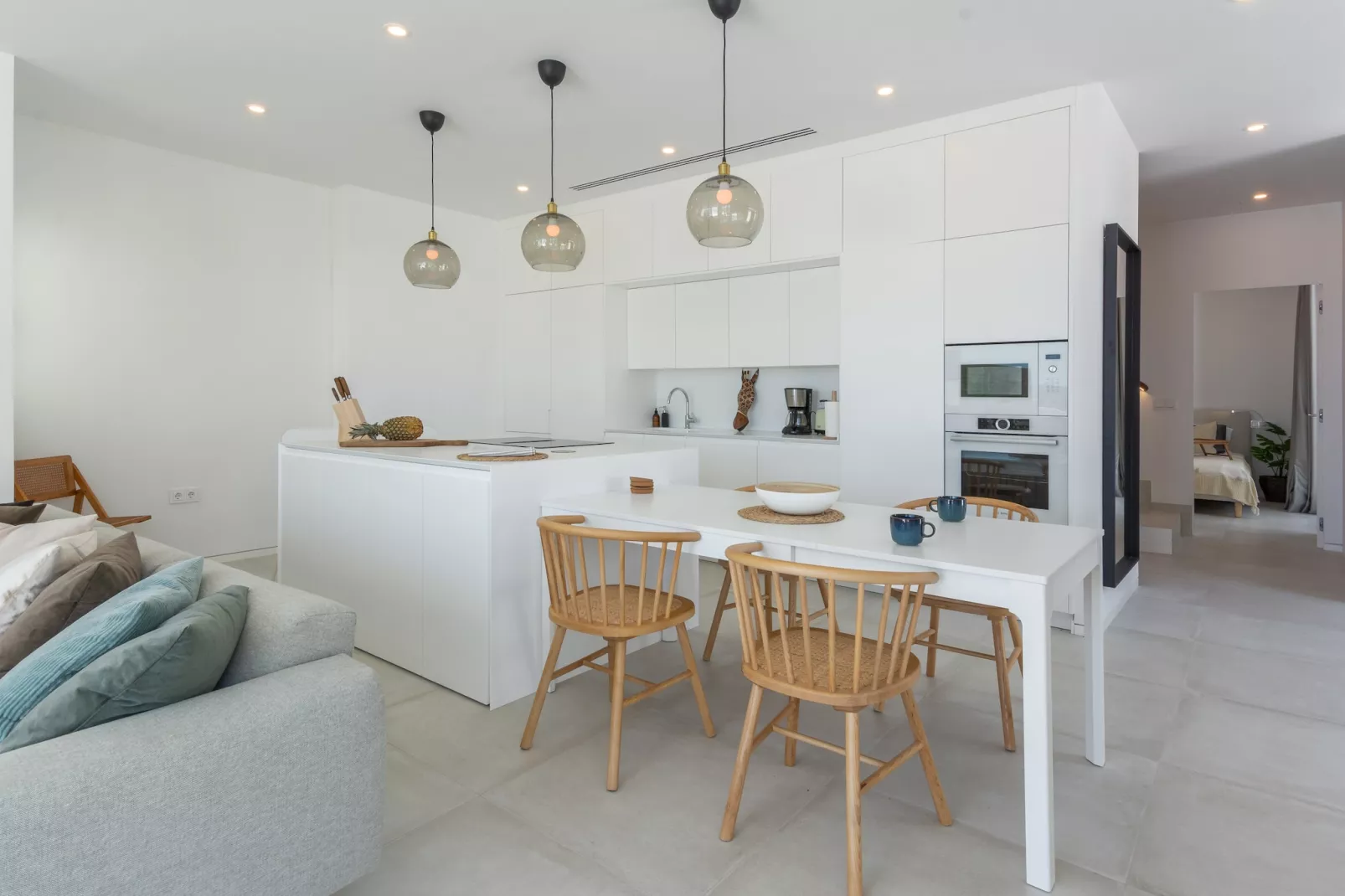 Modern Villa with Private Pool & Rooftop Terrace