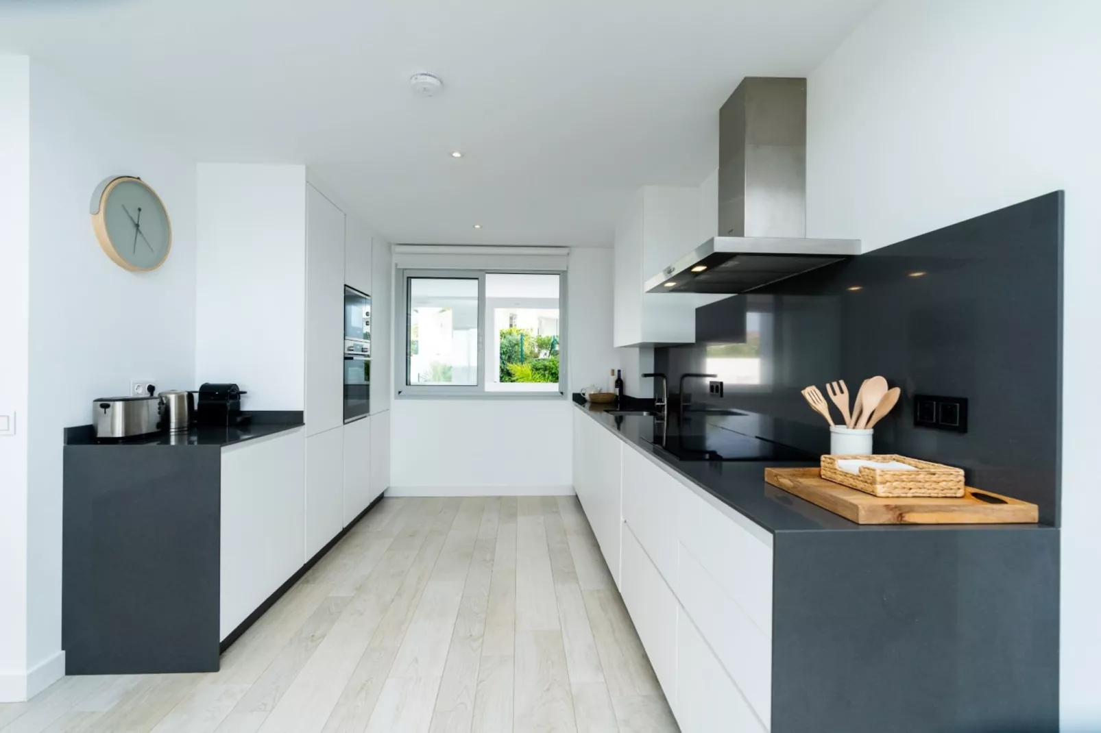 Elegant 2-Bedroom Apartment | Alcazaba Lagoon 1112