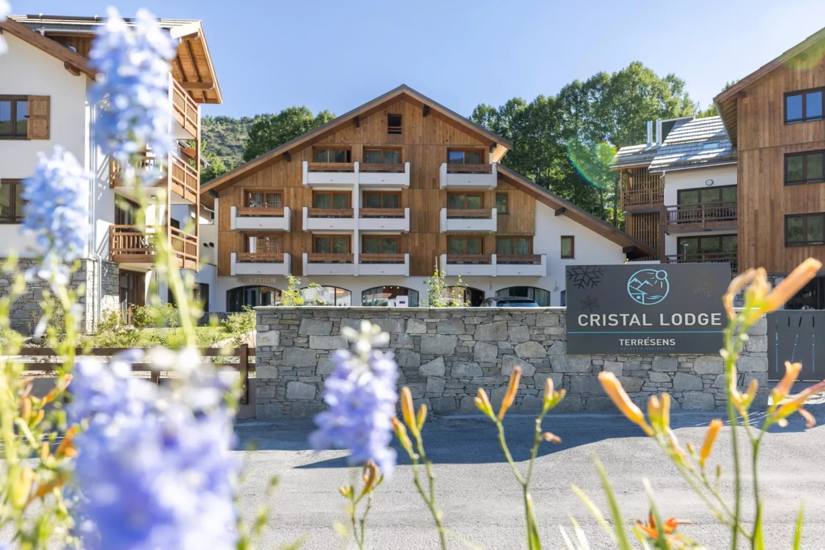 Le Cristal Lodge-RD2S - Buitenkant zomer