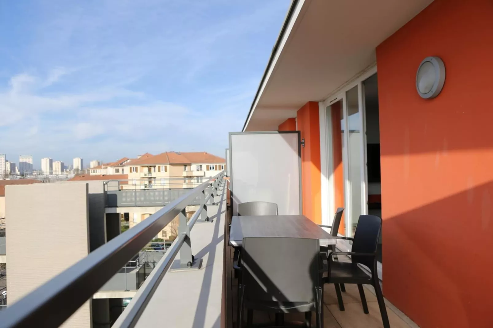Adonis Paris Sud Studio Twin - Uitzicht zomer