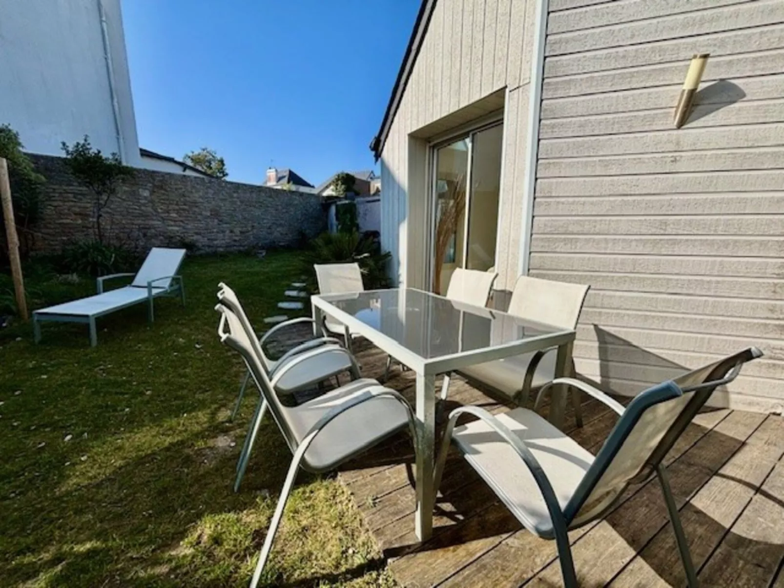 Les Néréïdes - Buiten