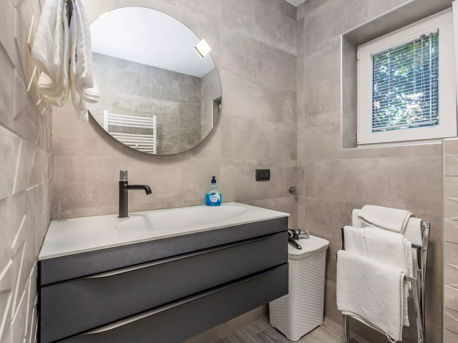 Suite(keine Küche) - Binnen