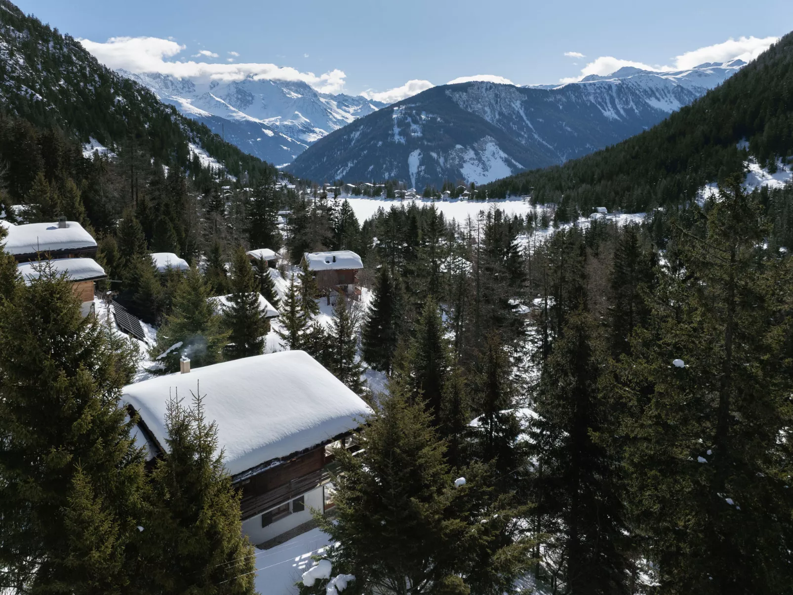 Veni, Vidi, Mansi - Buiten