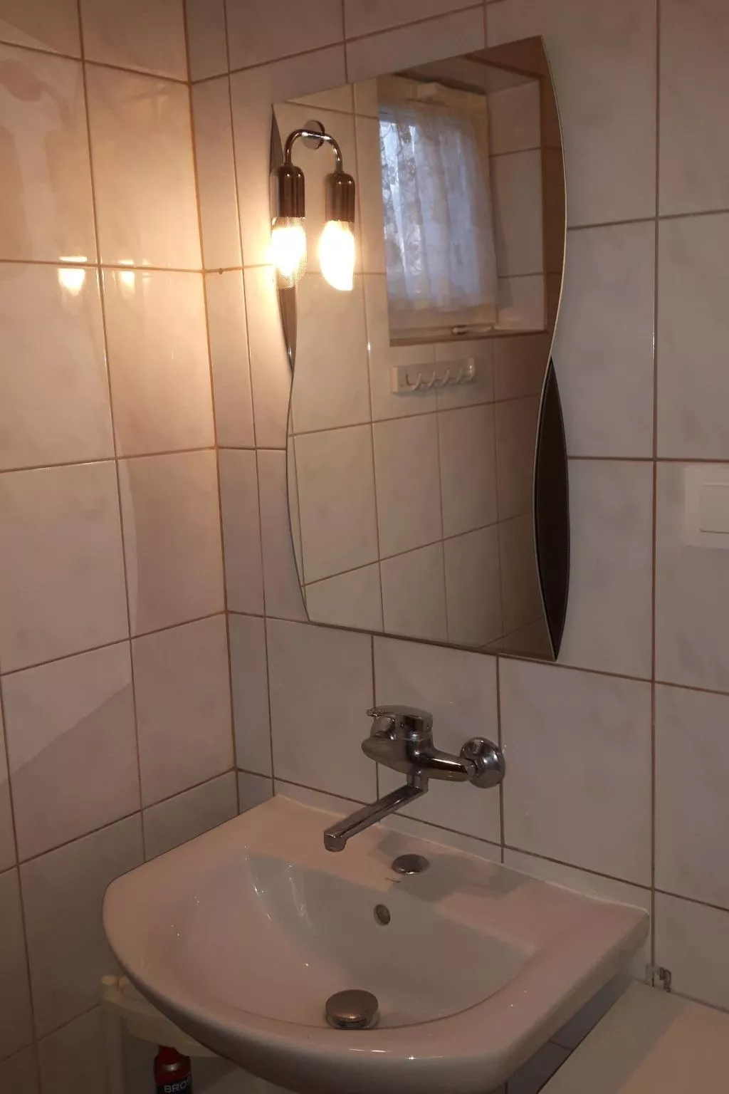 Mit eingezäuntem Grundstück am Wasser - Binnen