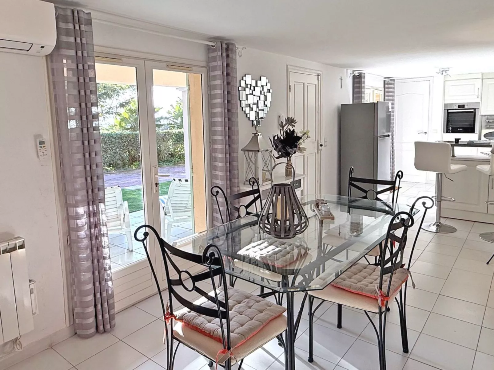 Appt - 2/4pers - Vue Mer - Clim - Ste Maxime - Image-tags.info