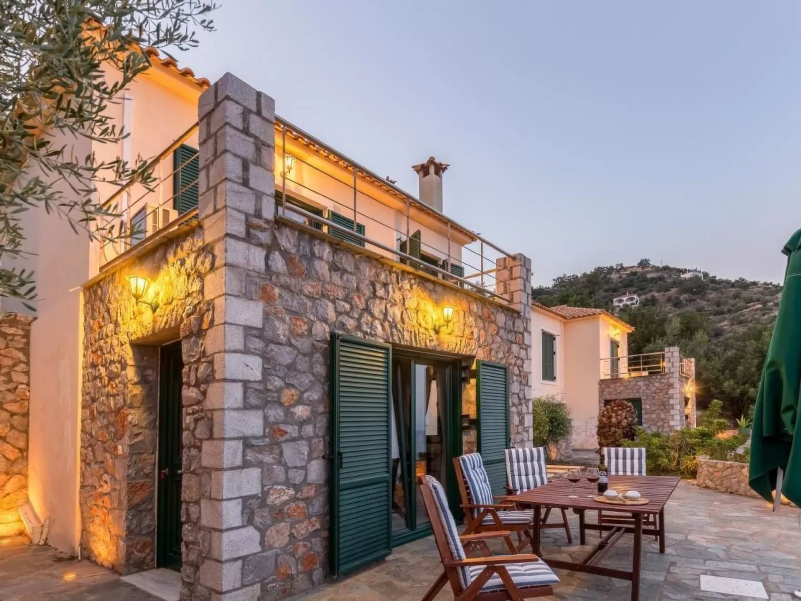 Salvador Dali Villa - Buiten