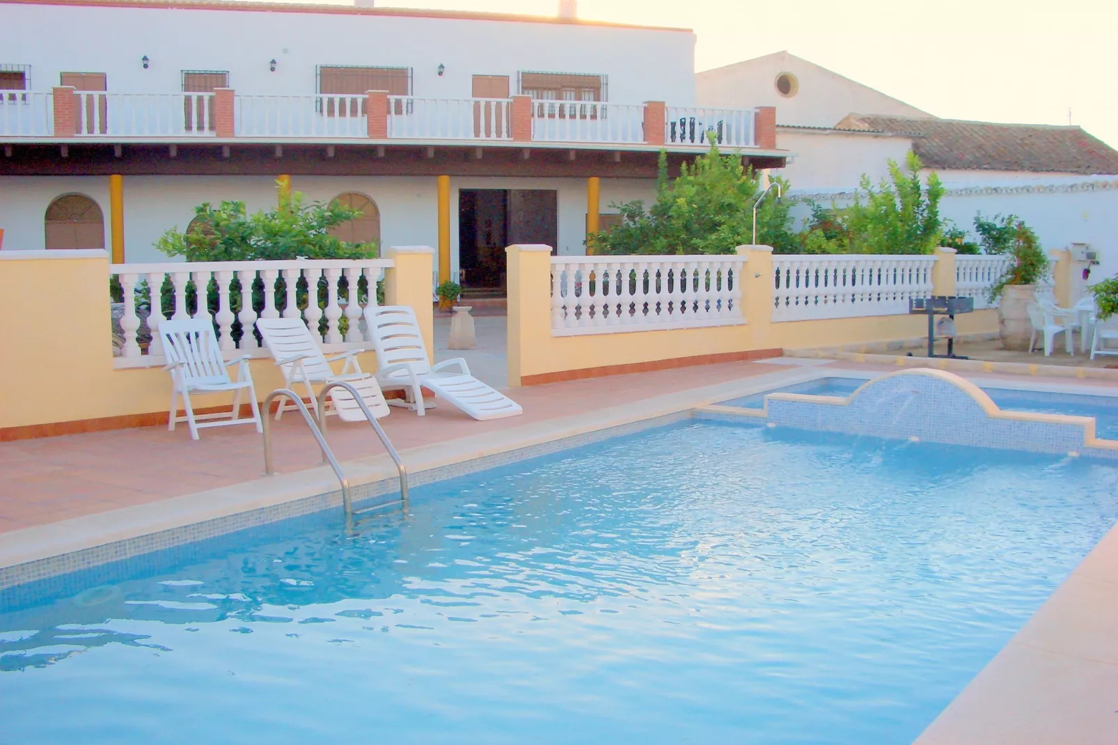 El Patriarcal - Buitenkant zomer