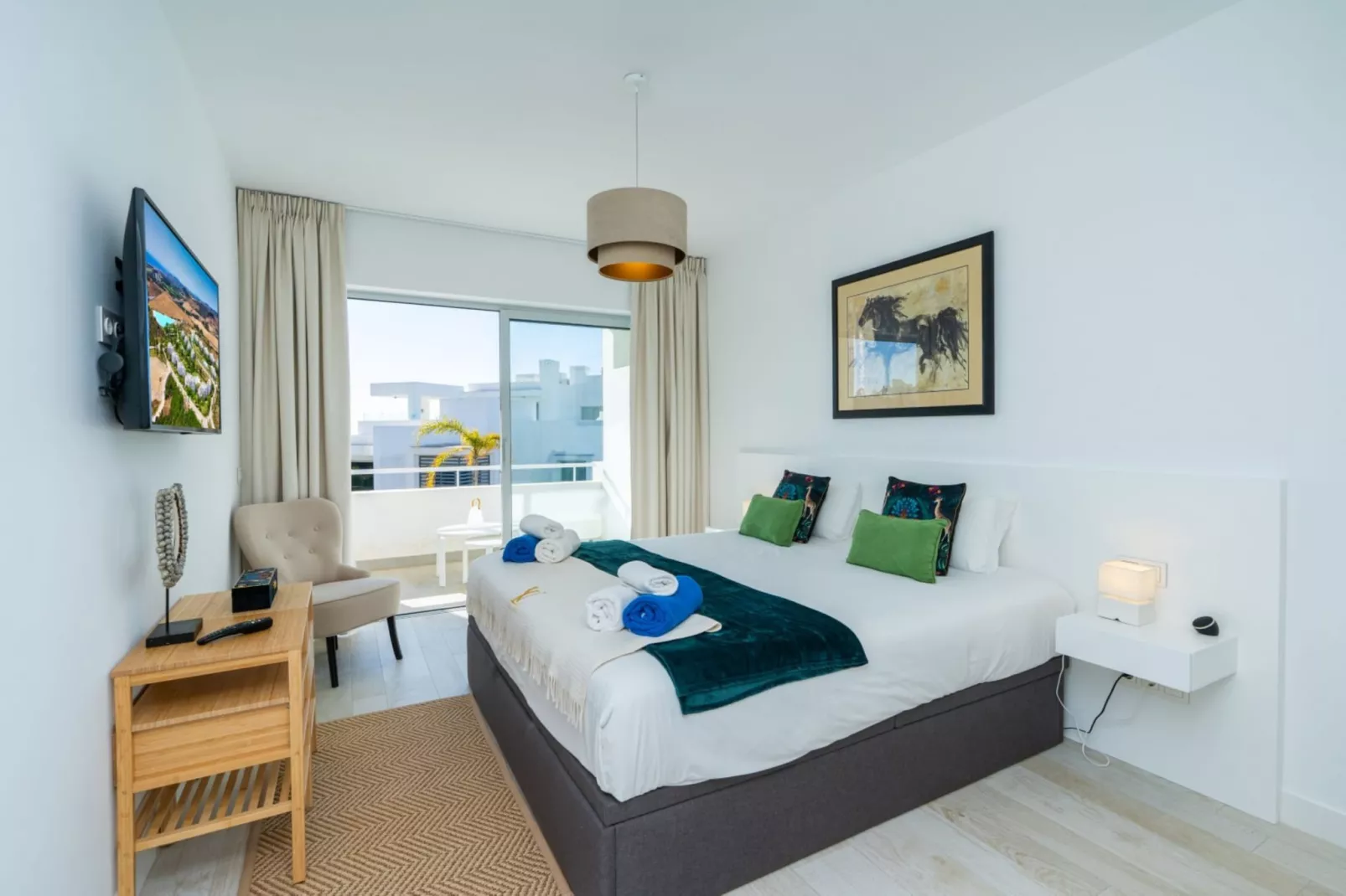 Stylish 2-Bed Apartment | Alcazaba Lagoon (1713) - Slaapkamer