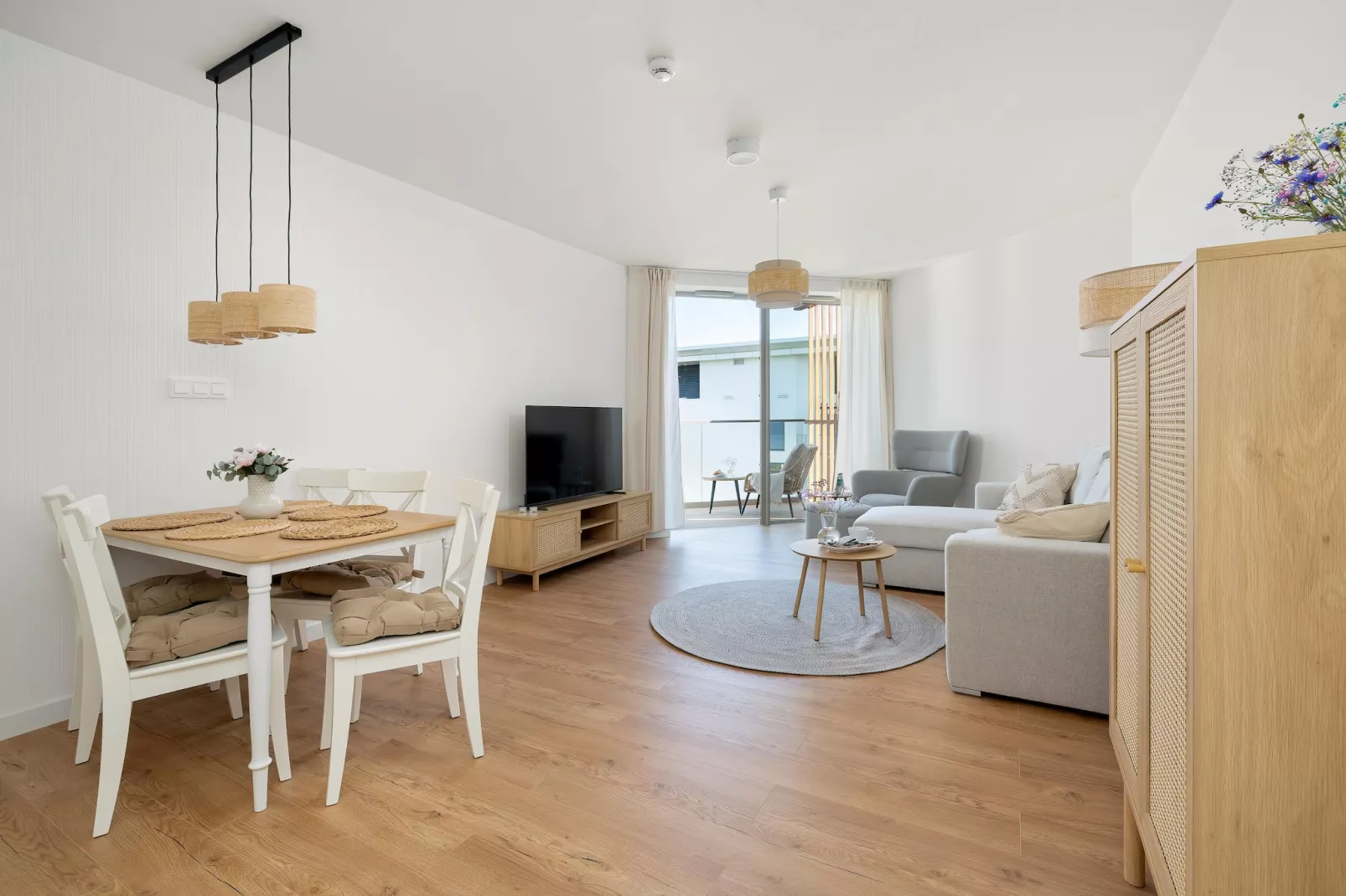 Apartament PINEA Grunwaldzka 82A-713 - Woonkamer