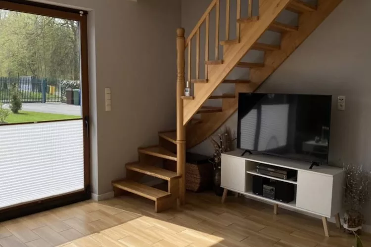 Dom wakacyjny w Dębinie dla max 6 osób - Woonkamer