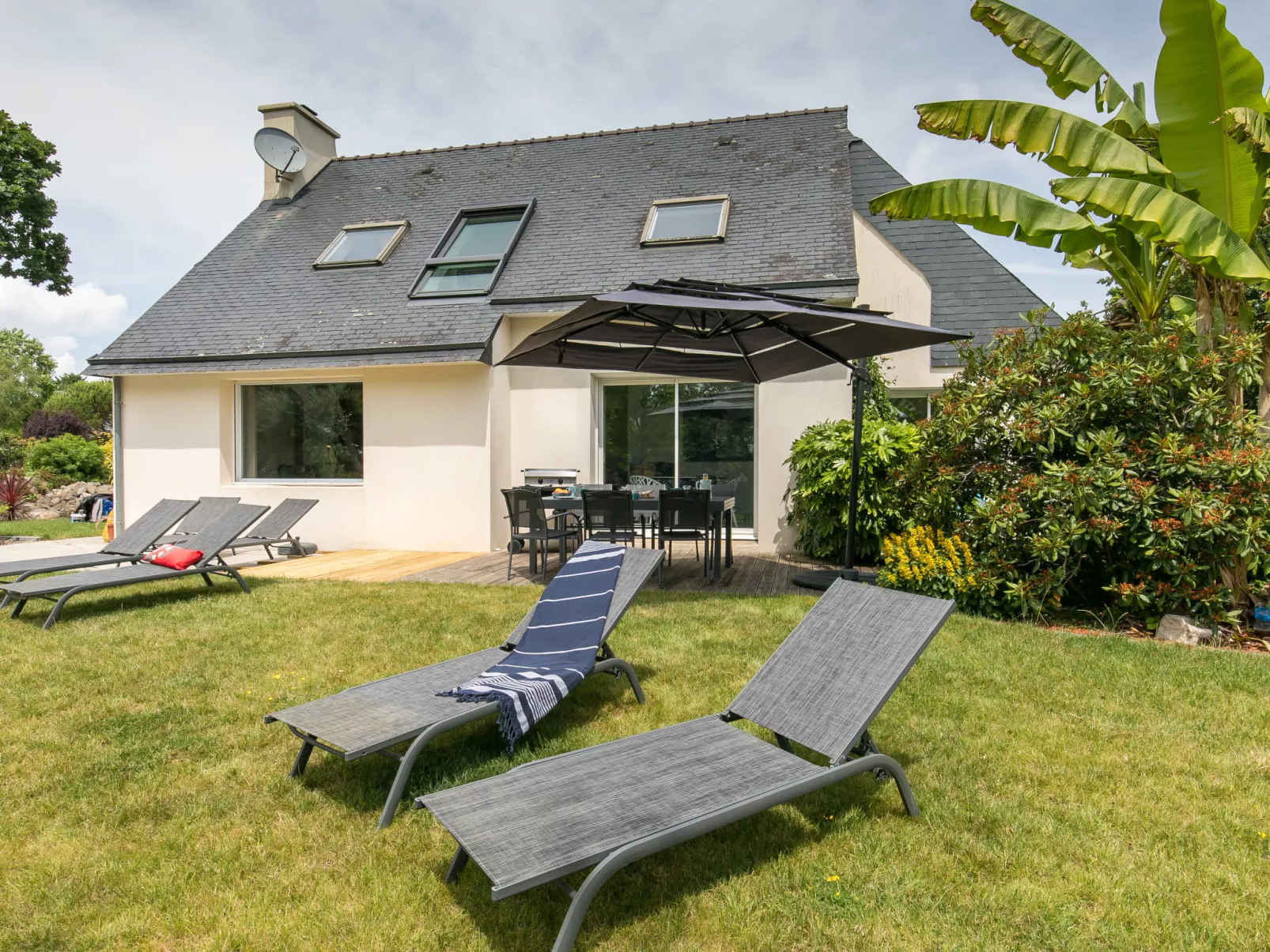 L'échappée - Buiten