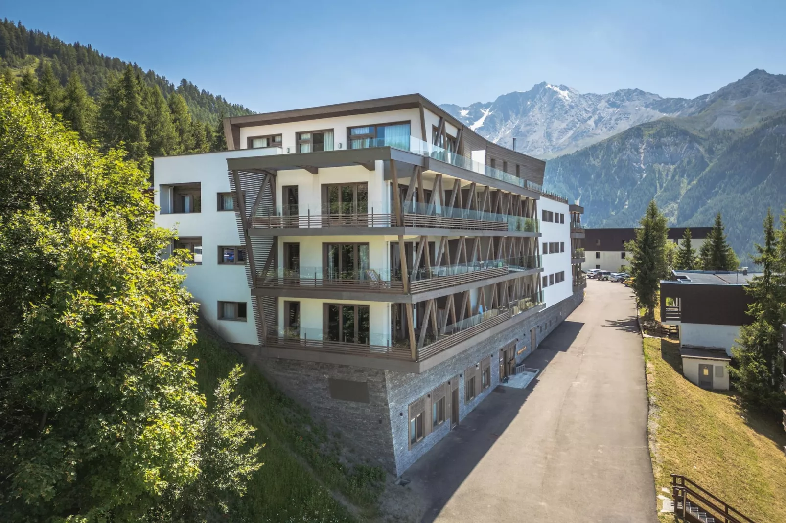 PLAN PEISEY Le Quartz A24S - Buitenkant zomer