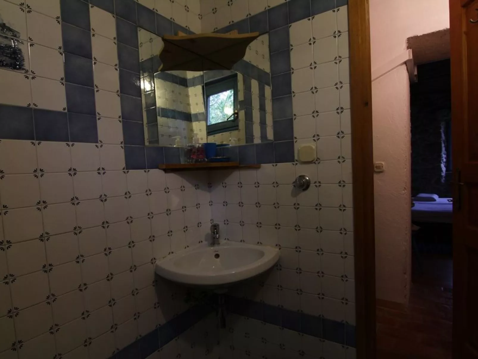 Modernes Ferienhaus in Drenje mit Privatem Garten - Binnen