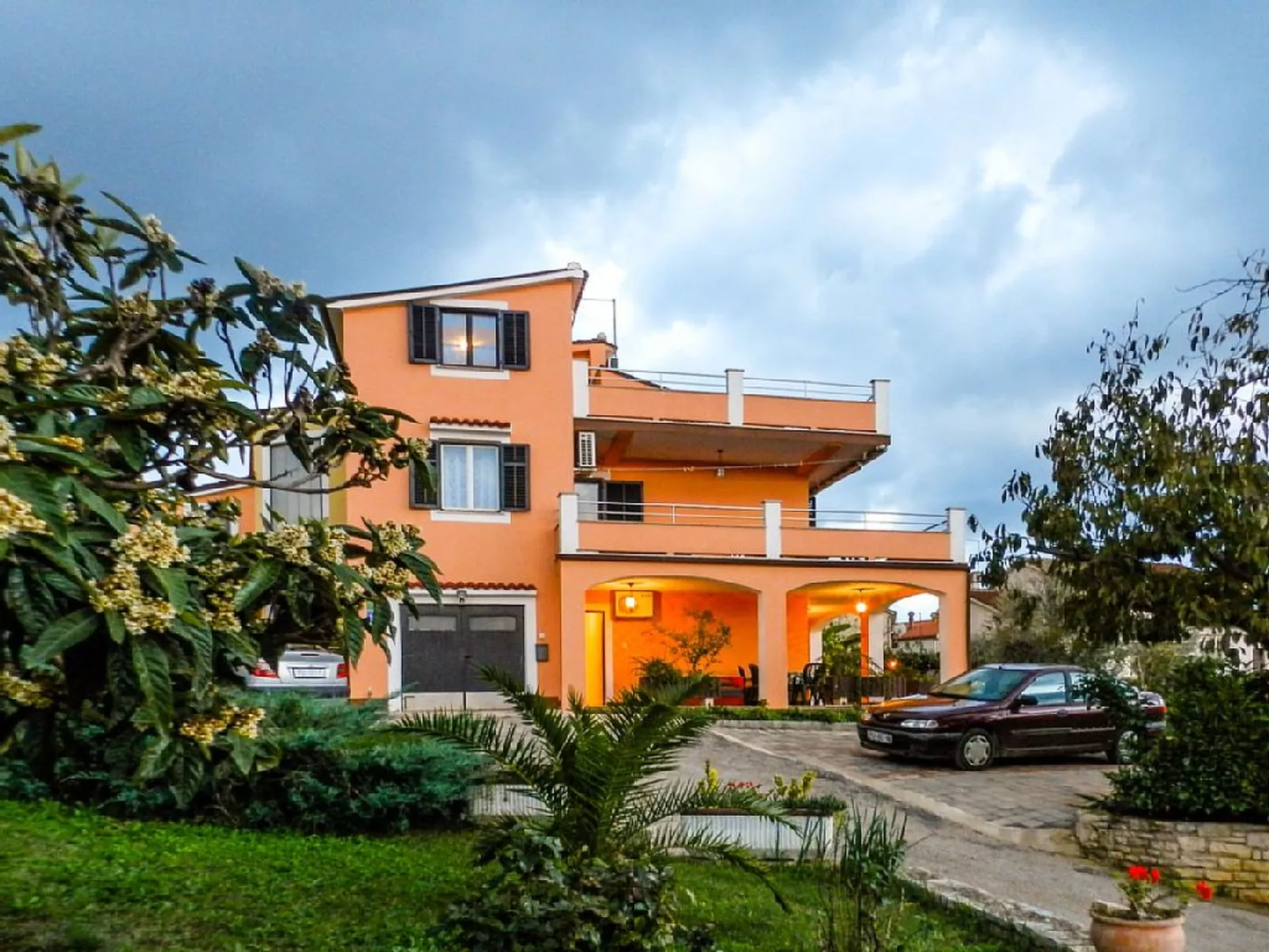 Apartment 821 - Image-tags.info