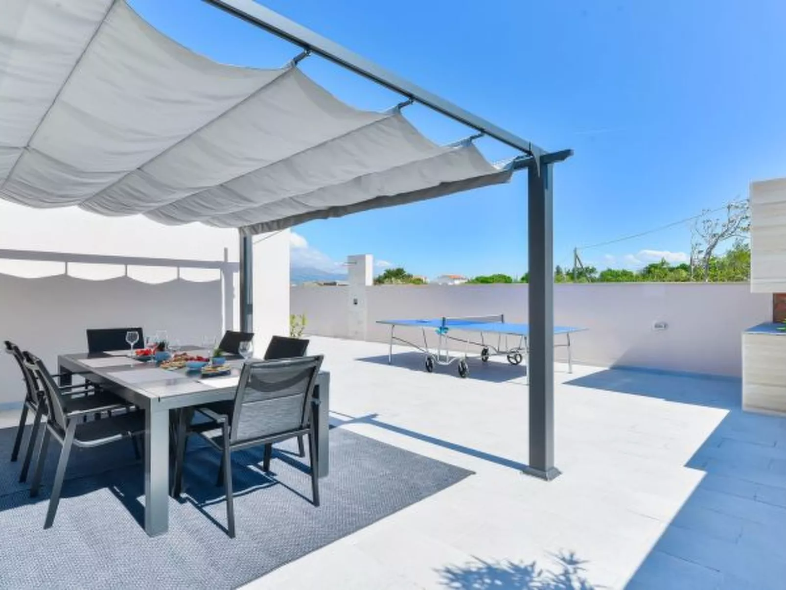 Villa Zariva with pool and panoramic mountain and - Image-tags.info