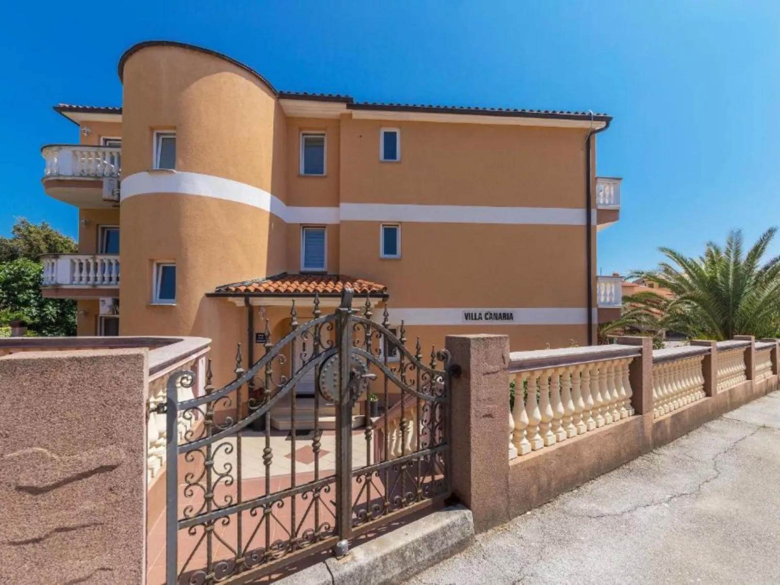 Villa Canaria studio - Buiten