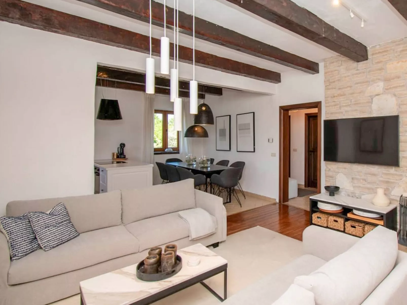 Istrian Oasis - Binnen