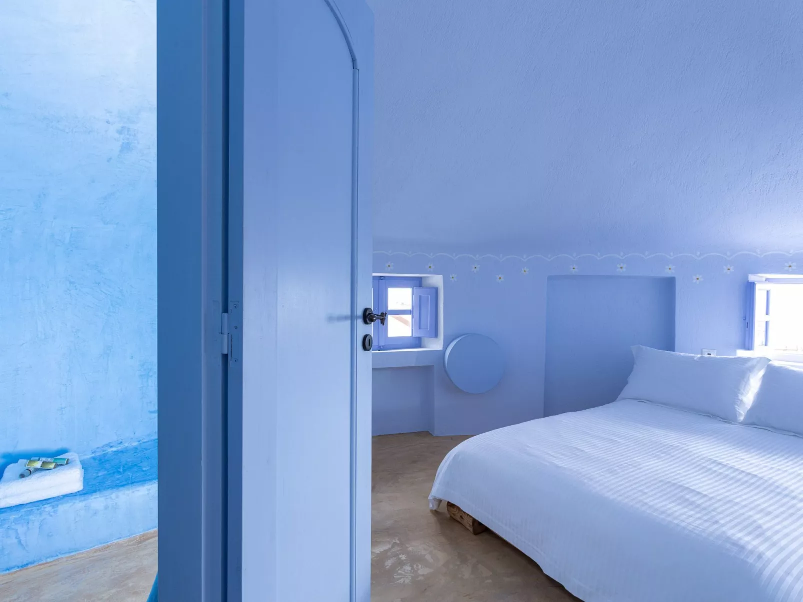 Mit Privatpool für 5 Personen ca. 90 m&sup2; in Santorini, Ägäis (Santorin) - Binnen