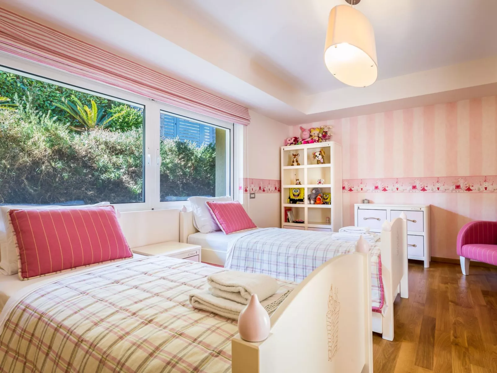 Analisa Luxus-Villa - Image-tags.info