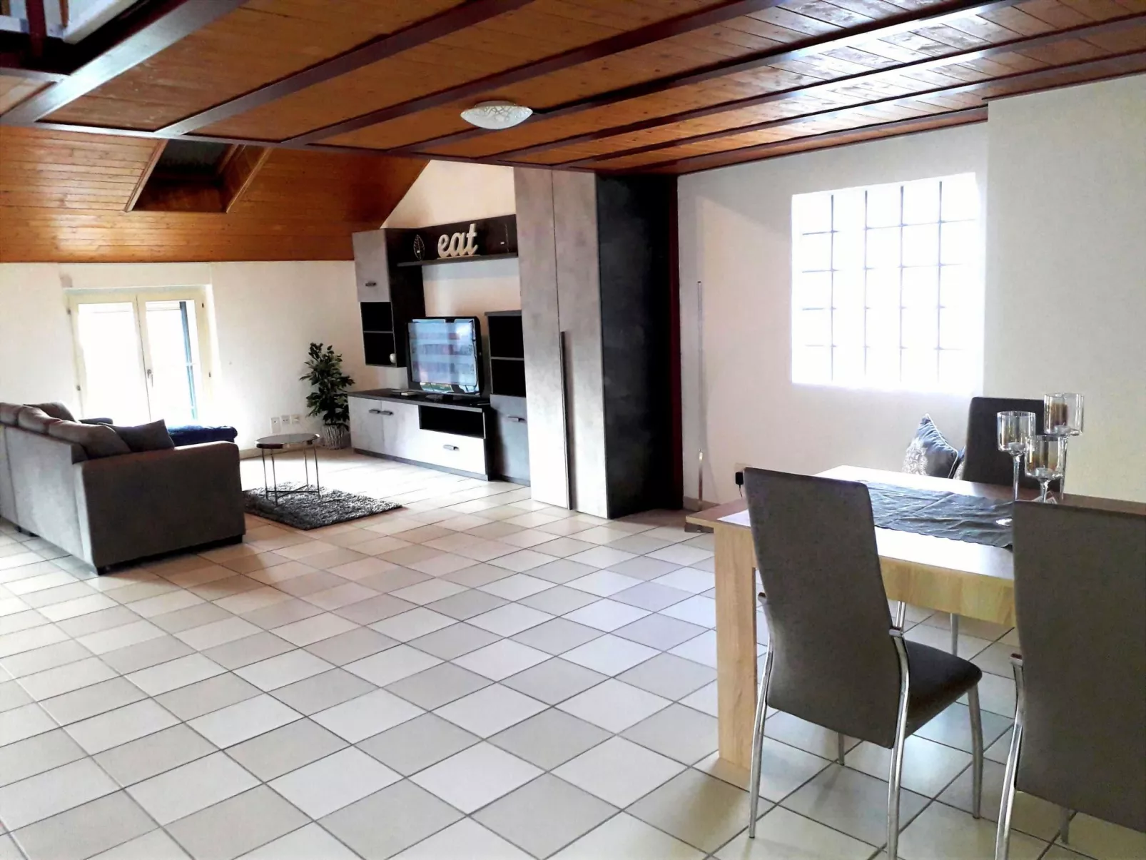 Entspannende Ferien im grünen Gambarogno - Binnen