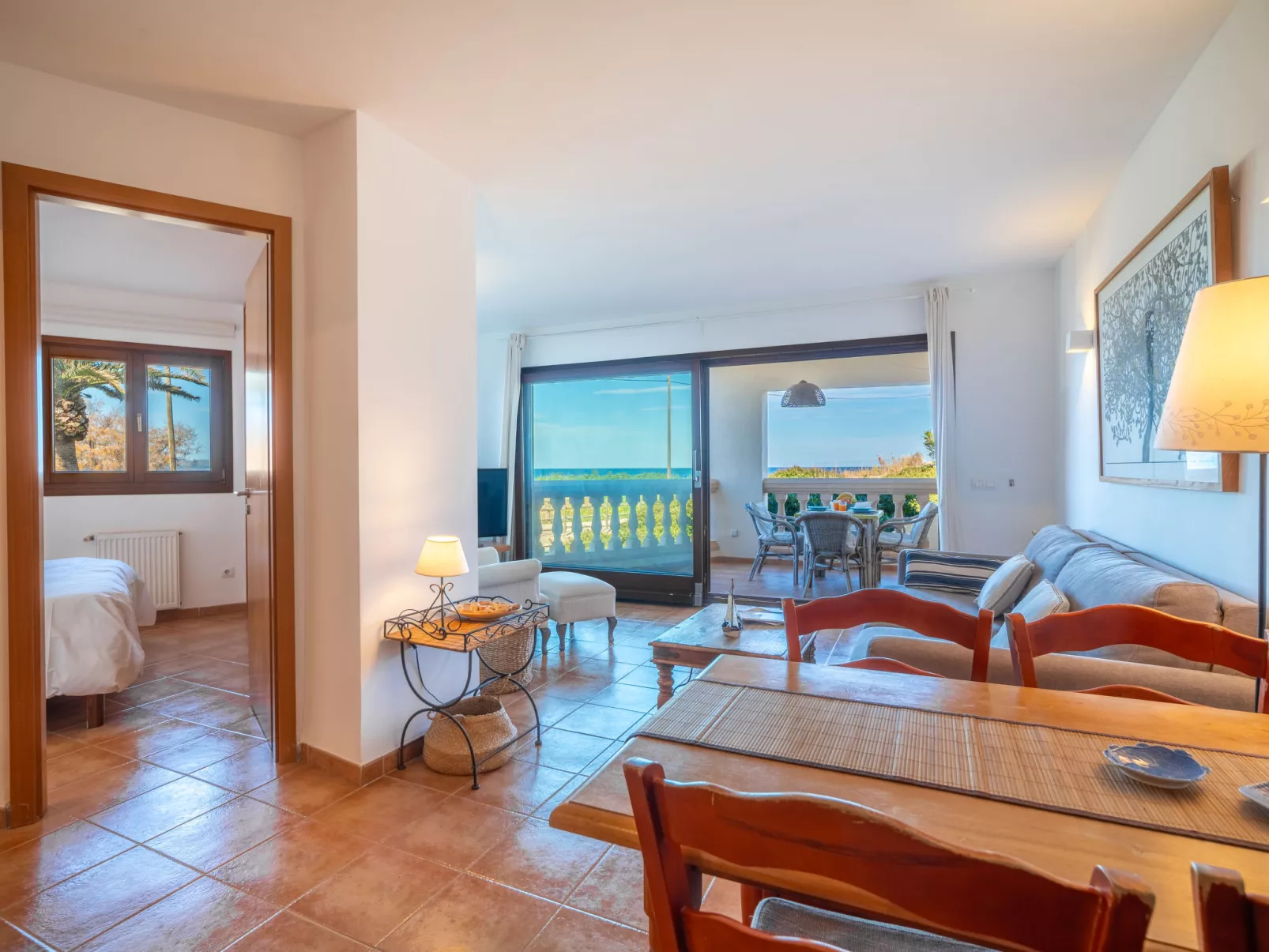 Vista Mar i Muntanya - Binnen