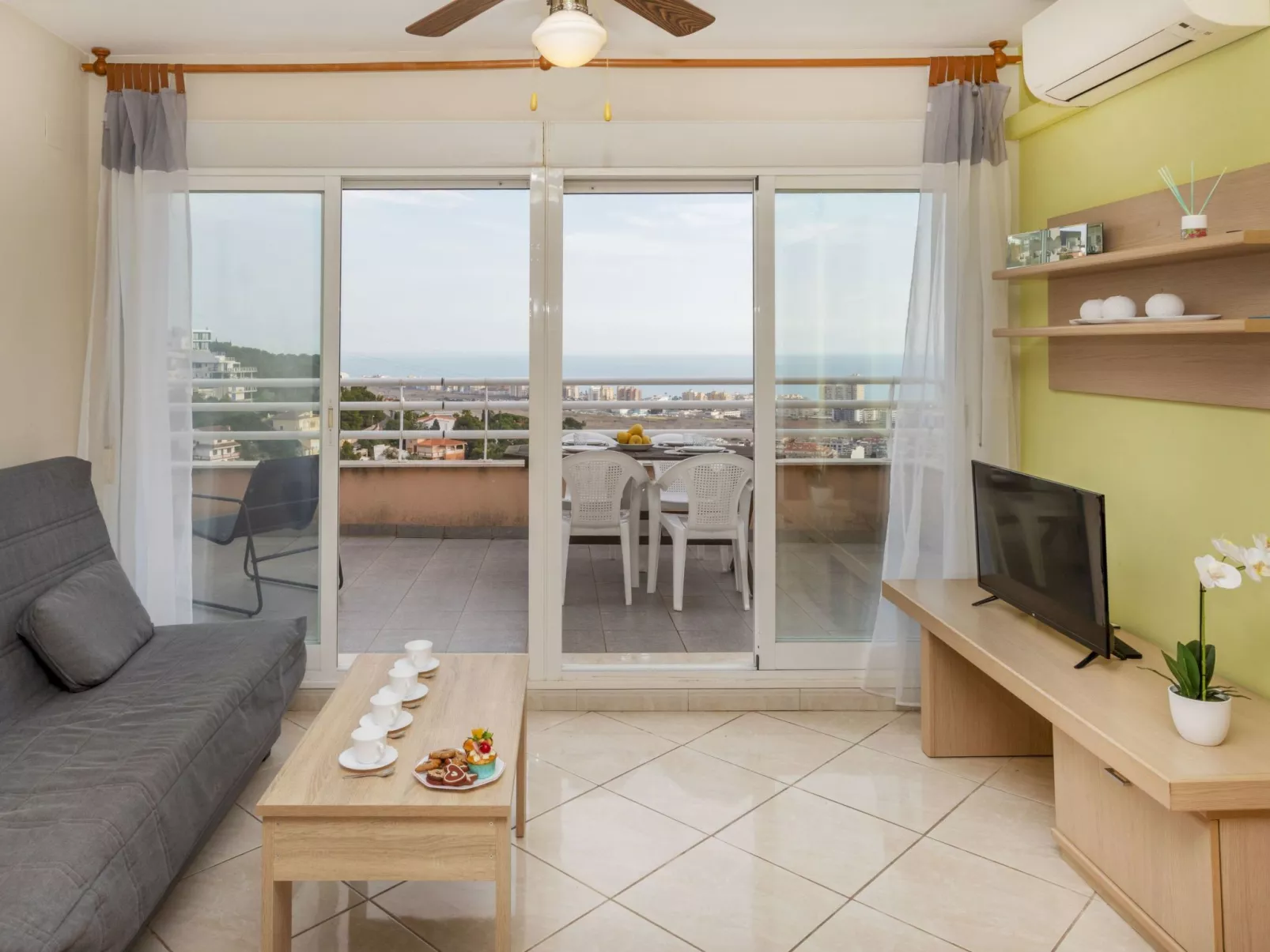 Montemar II - Binnen