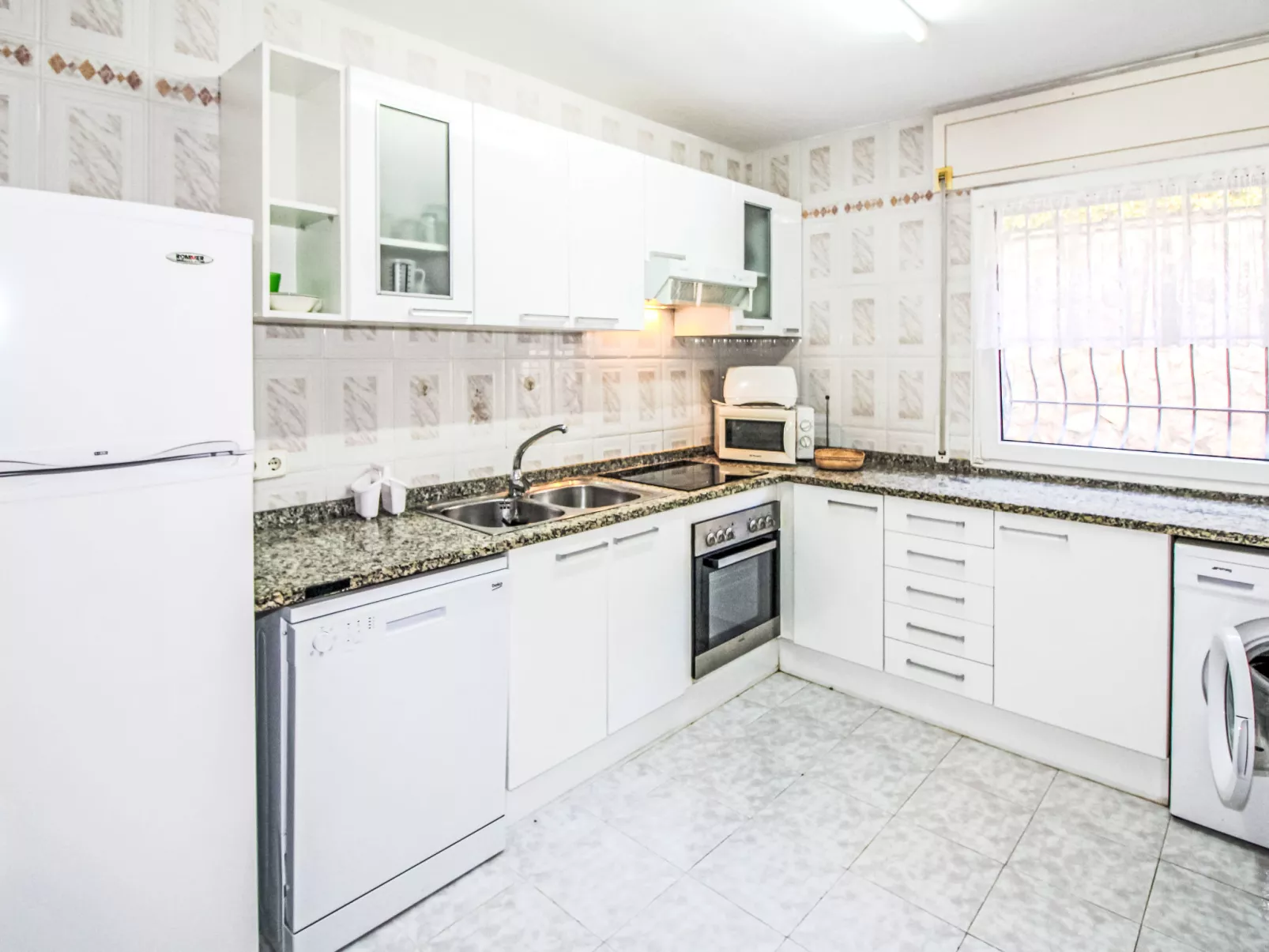 Roca Mas Mato - Binnen