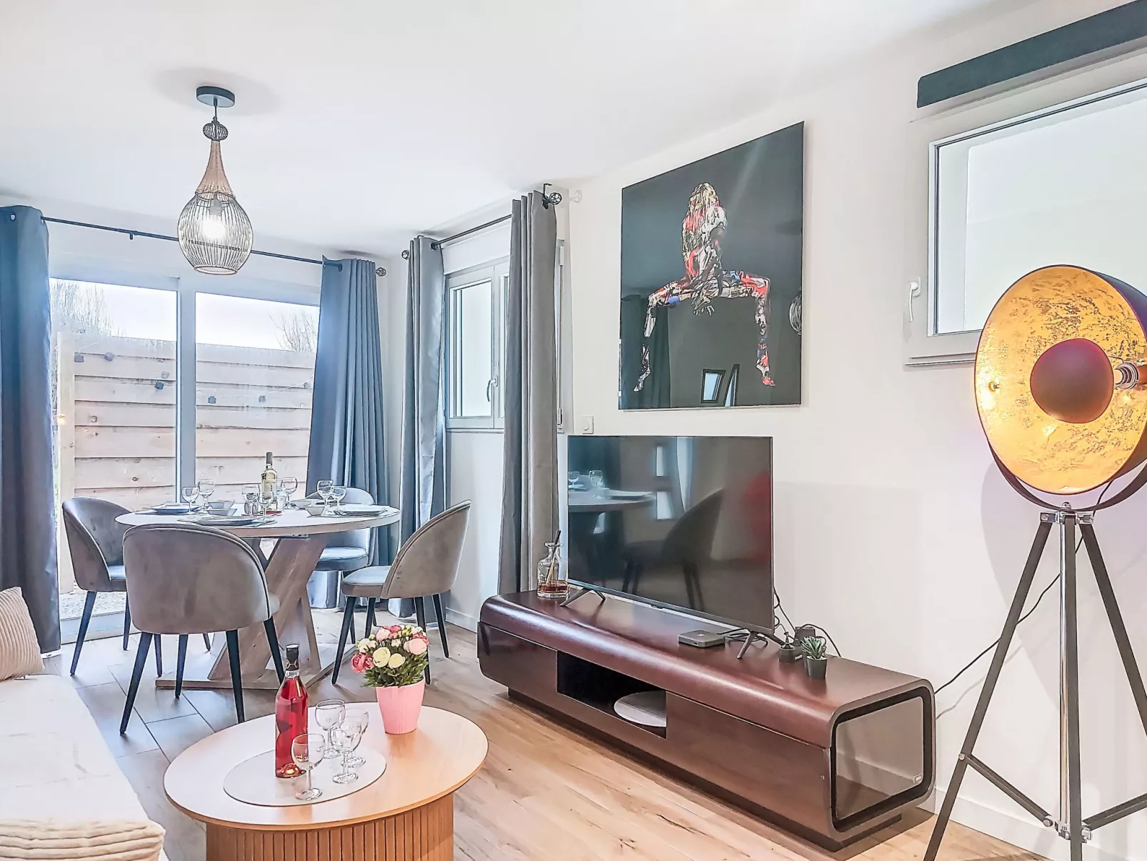 Les Cariatides 6 - Binnen