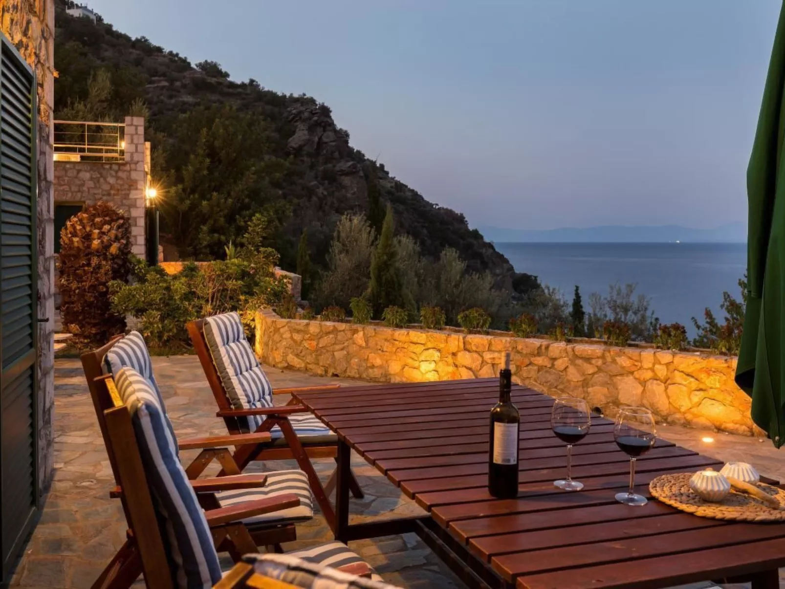 Salvador Dali Villa - Buiten