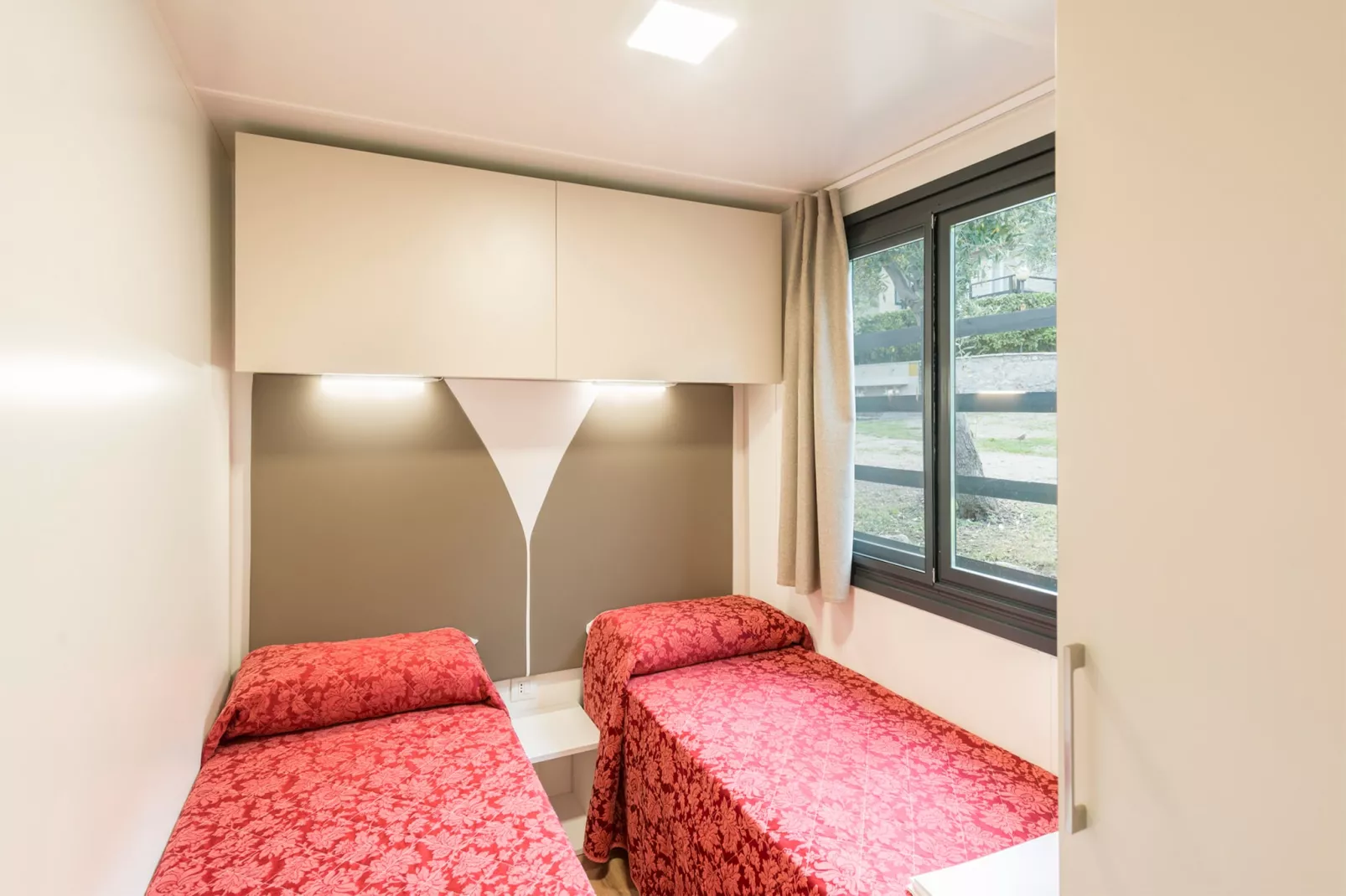 Camping Toscolano - MH Standard Plus 8X3 - Slaapkamer