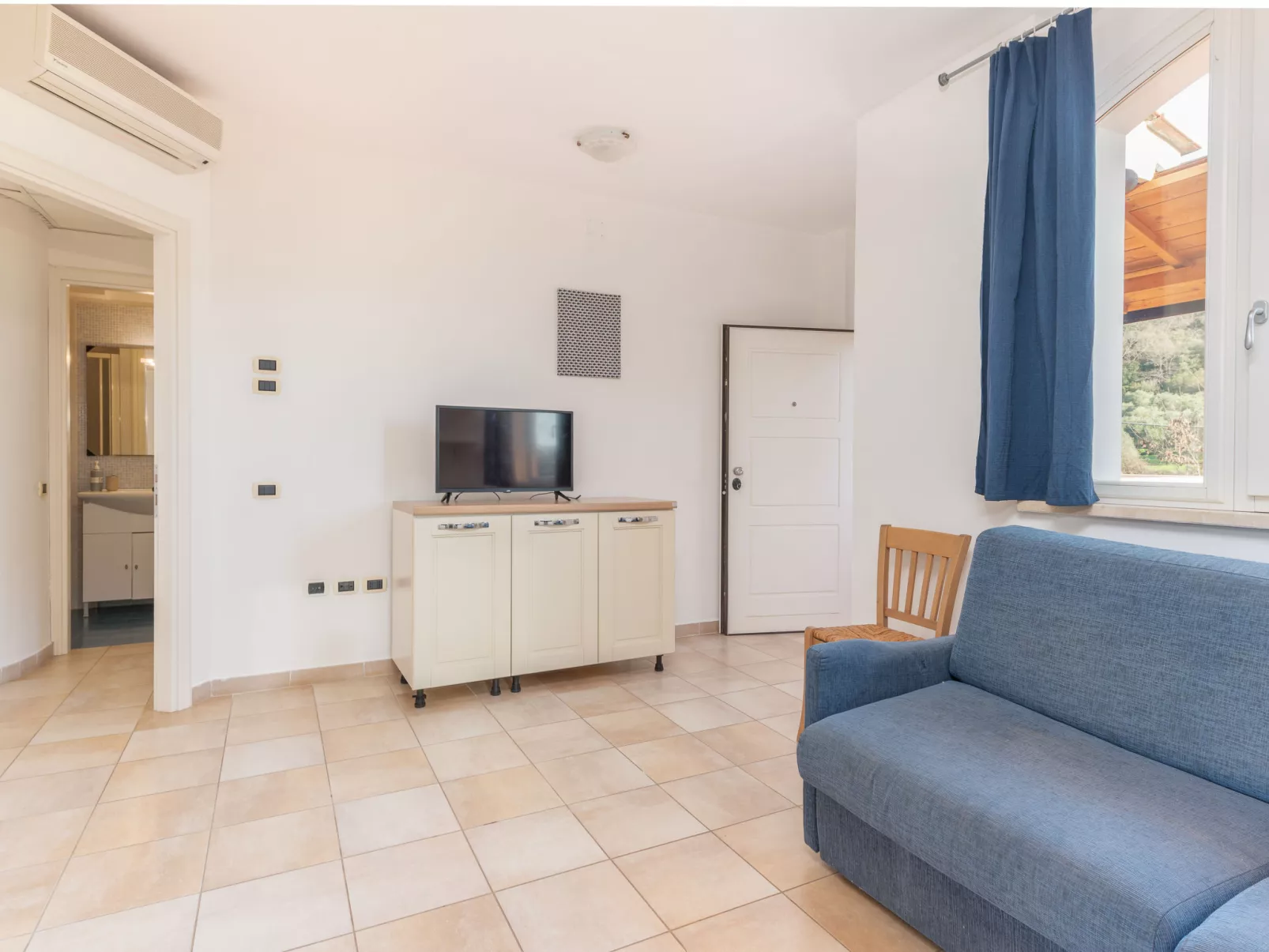 Aba Village - Binnen