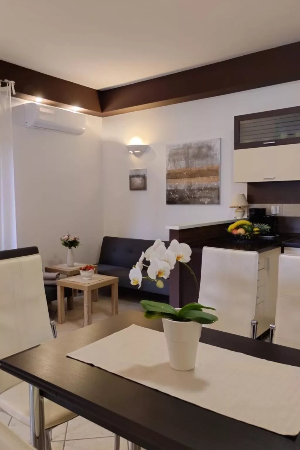 Appartement Bruna mit Terrasse und Meerblick - Binnen