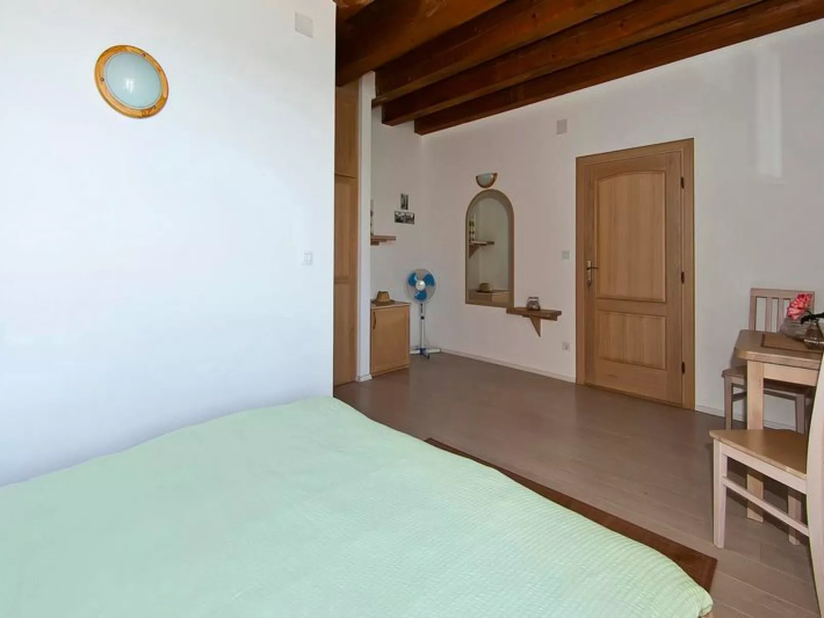 Privatzimmer im Schloss Seefront Zamagna, Mali Zaton NO. 2 - Binnen