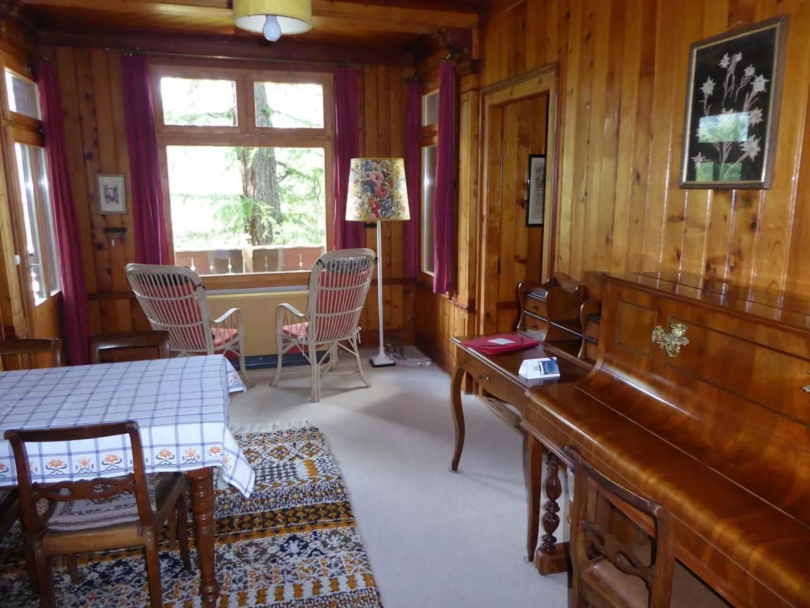 Chalet Piccolo - Binnen