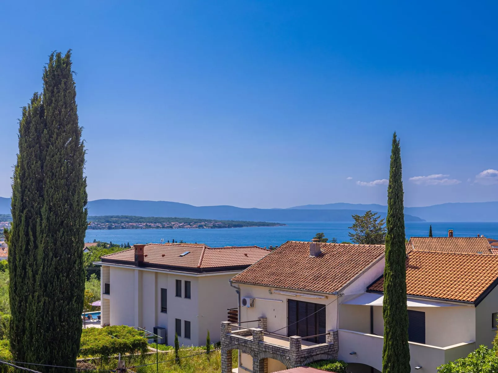 BELLONA -Malinska - Buiten