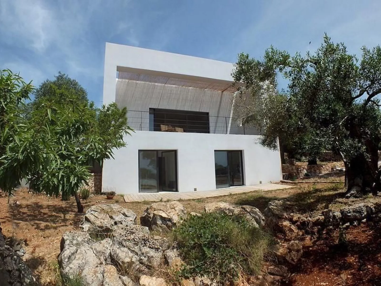 Architektenvilla mit Meerblick im Süden Apuliens - Buiten