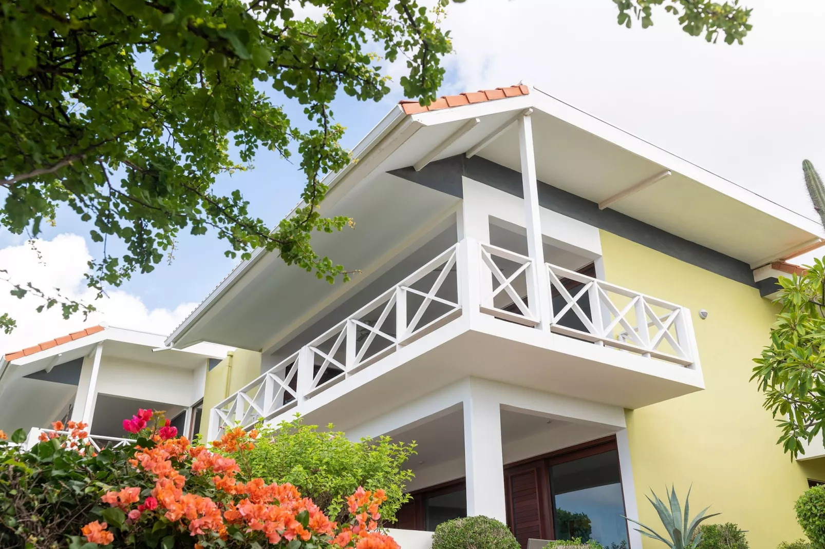 Rise and Shine Boca Gentil - Buitenkant zomer