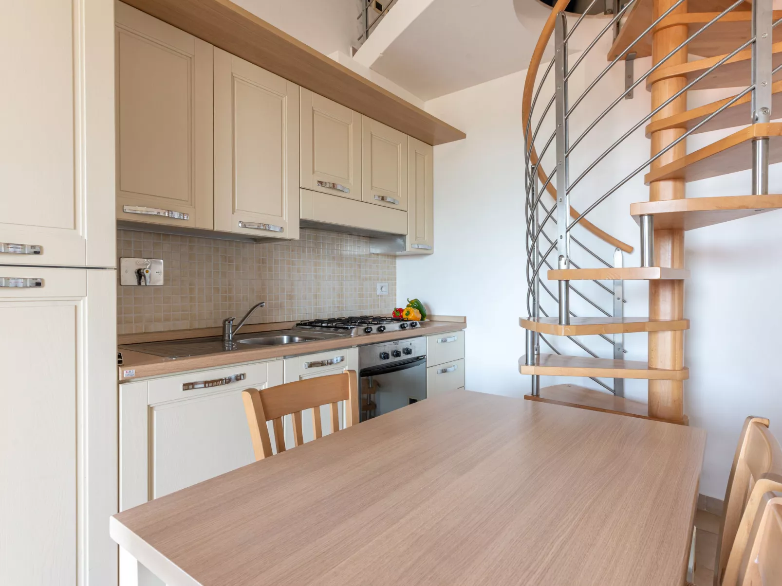 Aba Village - Binnen