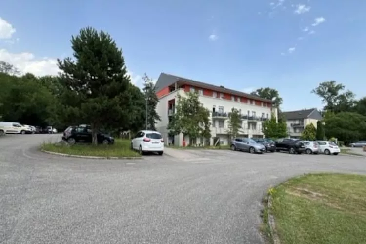 Adonis Divonne-les-Bains Park side Studio - Buitenkant zomer