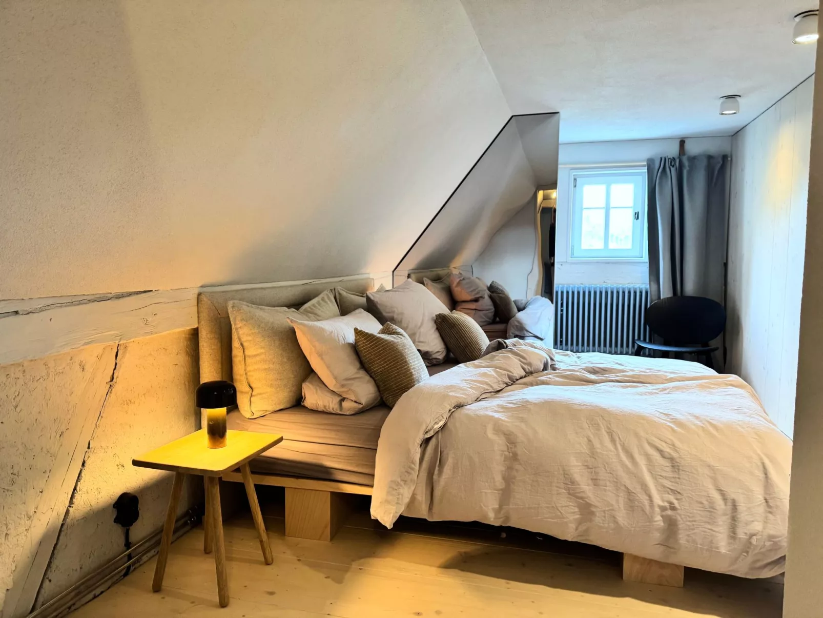 NEU!   dasErbhaus - Binnen