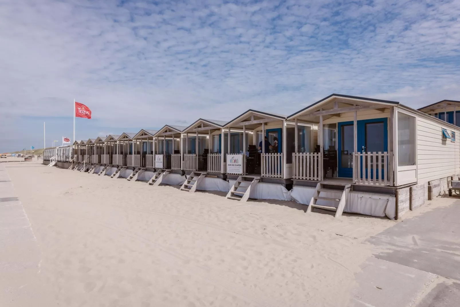 Resort Beach Houses Wijk aan Zee 3-Buitenkant zomer
