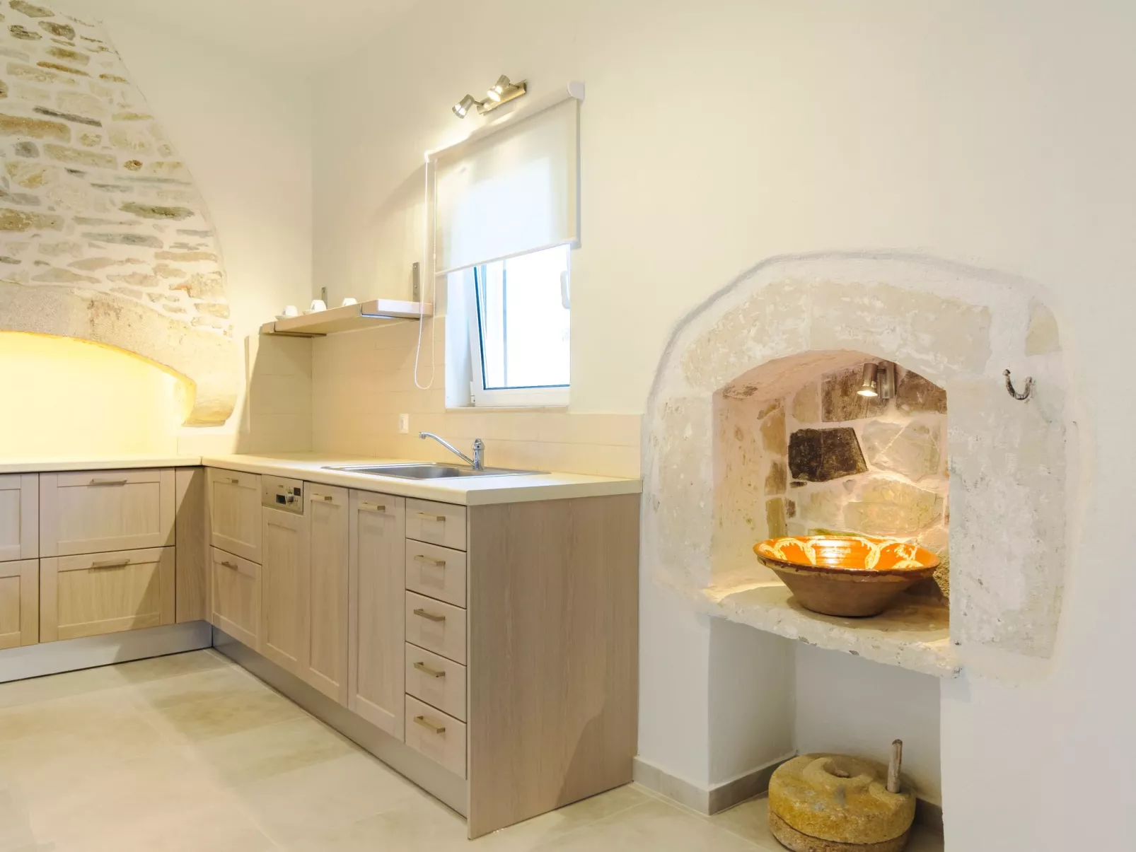 Leny's Seaside House - Binnen